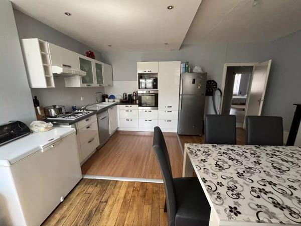 Vente Immeuble 13 pièces 440 m2 à Neufchâteau