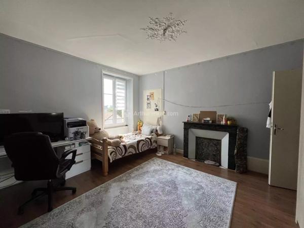 Vente Immeuble 13 pièces 440 m2 à Neufchâteau