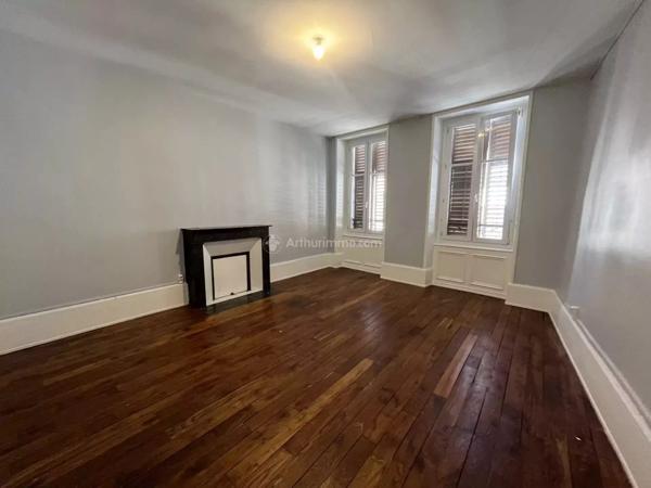 Vente Immeuble 13 pièces 440 m2 à Neufchâteau