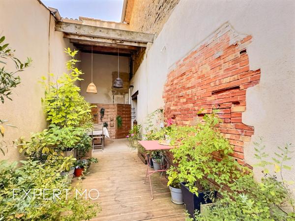 Lauris (84360) Loft rare avec extérieur SOUS COMPROMIS