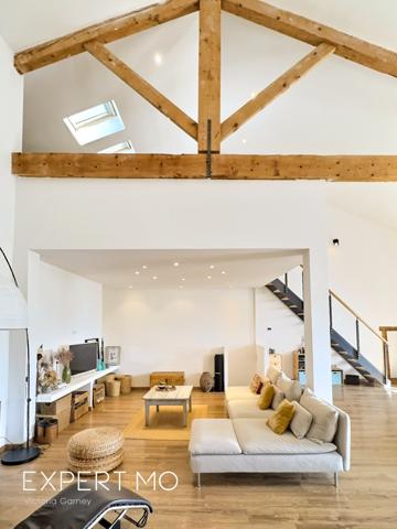 Lauris (84360) Loft rare avec extérieur SOUS COMPROMIS