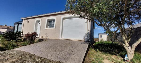 Pavillon familial, 4 chambres, piscine, véranda.