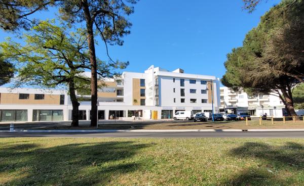 Bel Appartement Neuf T3 Terrasse - Dans Résidence de Standing - LA PALMYRE Centre -