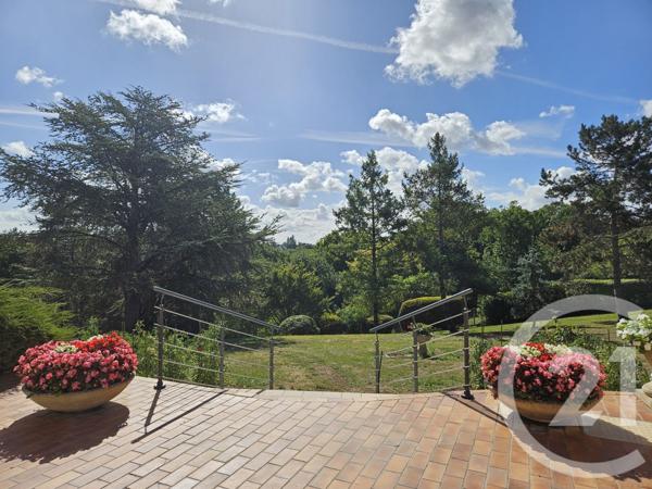 Maison à vendre  8 pièces - 247,50 m2 MIGNE AUXANCES - 86