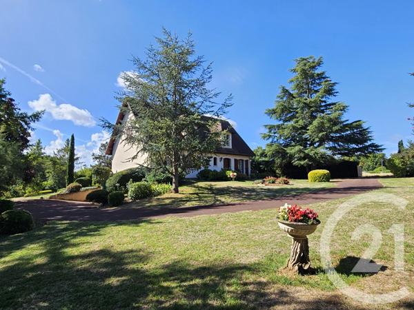 Maison à vendre  8 pièces - 247,50 m2 MIGNE AUXANCES - 86