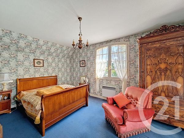 Maison à vendre  8 pièces - 247,50 m2 MIGNE AUXANCES - 86