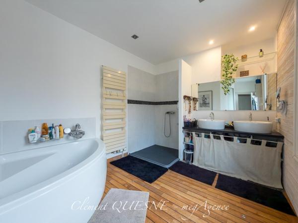 Maison à Dieppe, 76200 - 7 pièces 170m²