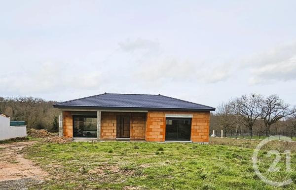 Maison à vendre  8 pièces - 131 m 2   MONTLUCON  - 03