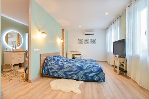 Charmante Maison de Ville avec studio