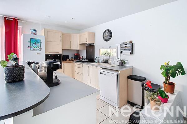 A VENDRE DRAGUIGNAN ! Appartement de type T4 de 84 m2 avec balcon