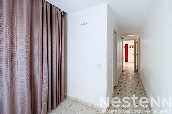 A VENDRE DRAGUIGNAN ! Appartement de type T4 de 84 m2 avec balcon