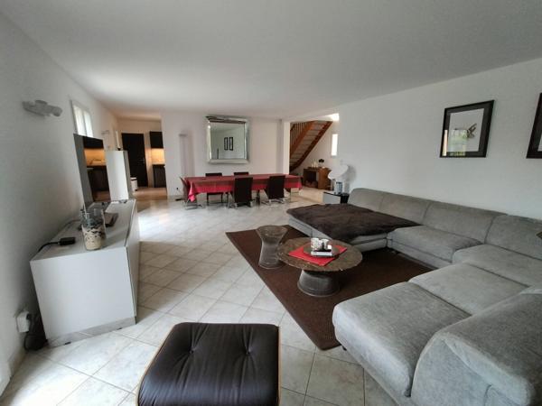 Maison à louer    5 pièces • 138,26 m2 Mornant