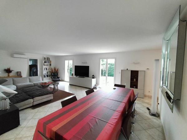 Maison à louer    5 pièces • 138,26 m2 Mornant