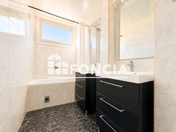 Location Appartement meublé 3 pièces 60.09 m² - Perpignan 66100