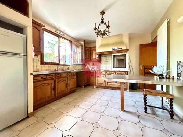 Varces : Le Martinais : Villa d'environ 140m² sur un terrain de 2922m² avec piscine