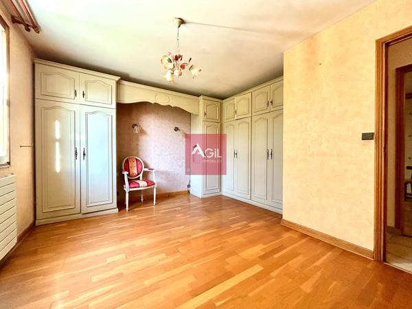 Varces : Le Martinais : Villa d'environ 140m² sur un terrain de 2922m² avec piscine