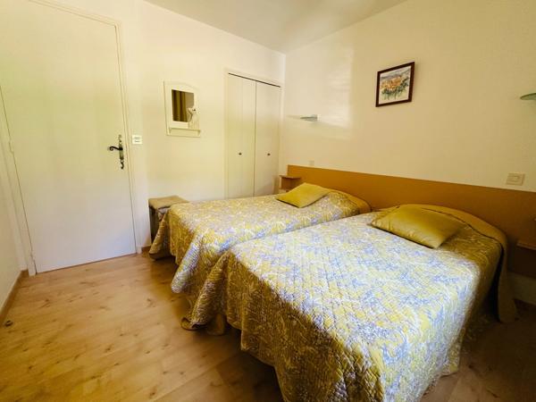 Appartement à vendre 3 pièces GREOUX LES BAINS (04)