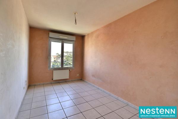 Appartement Villeurbanne 4 pièce(s) 90 m2 GRATTE CIEL - Garage DOUBLE, balcon et cave