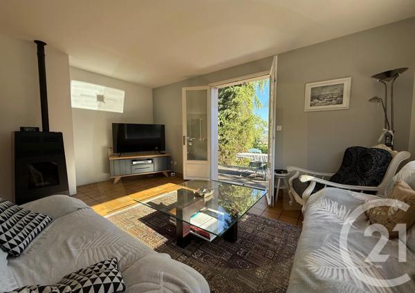 Maison à vendre  7 pièces - 165 m 2   ST ALBAN DE ROCHE  - 38