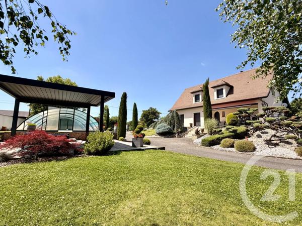 Maison à vendre  7 pièces - 165 m 2   ST ALBAN DE ROCHE  - 38