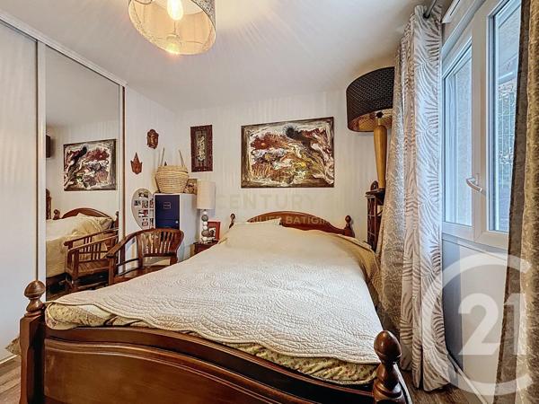 Maison à vendre  7 pièces - 165 m 2   ST ALBAN DE ROCHE  - 38