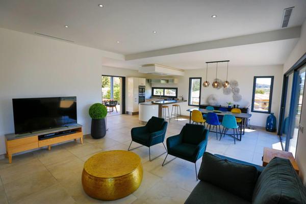 Maison à vendre  4 pièces - 141 m2 PORTO VECCHIO - 201