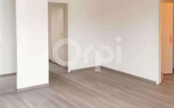 Appartement à louer    3 pièces •  Dammartin-en-Goële