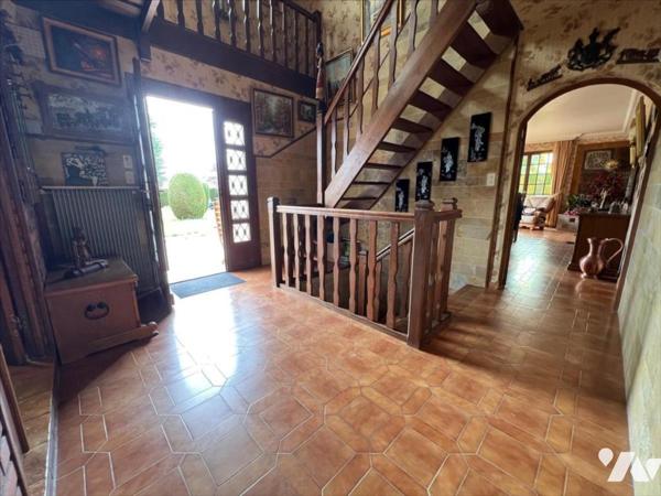 MAISON 6 PIECES 200m²