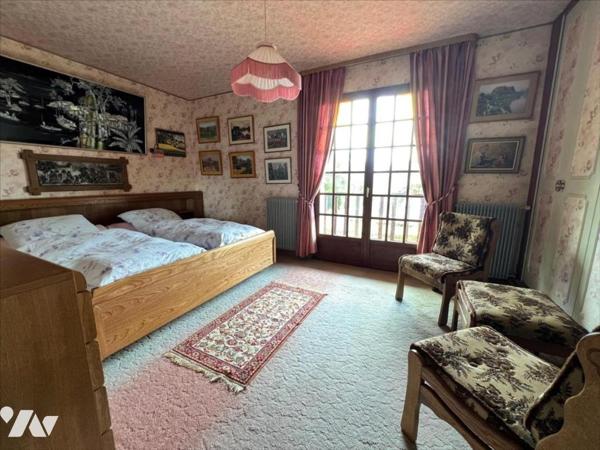 MAISON 6 PIECES 200m²