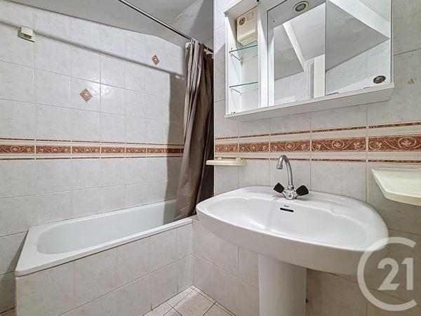 Immeuble à vendre  229,70 m2 LE PUY EN VELAY - 43