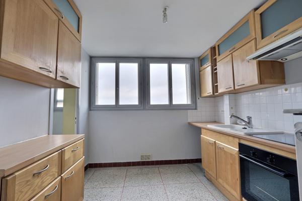 EXCLUSIVITE CLERMONT-FERRAND, LA GLACIERE APPARTEMENT AVEC GARAGE