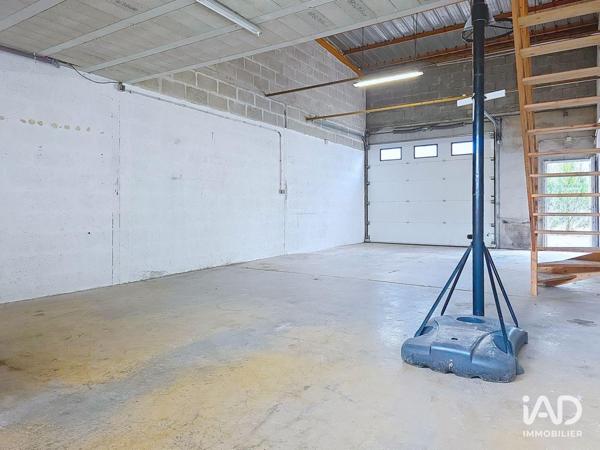Location murs commerciaux  80 m² Ozoir-la-Ferrière
