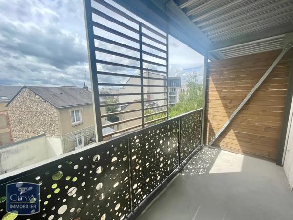 Appartement à louer 1 pièce 26.6m² Tours (37000)