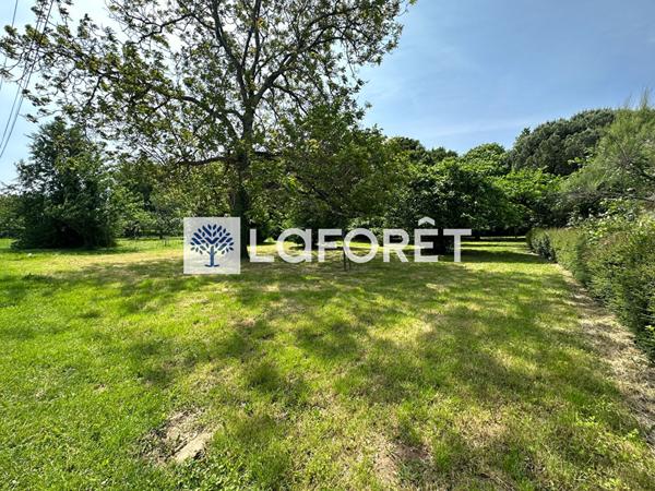 Achat terrain Tesson - 1380 m² - 38 500 €