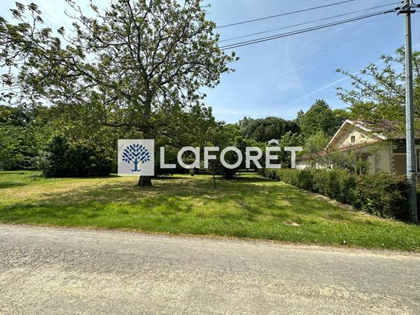 Achat terrain Tesson - 1380 m² - 38 500 €