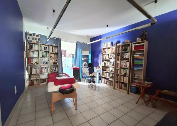 Maison à vendre- Angouleme 16000 - 8 pièce(s) 140 m2 - garage et jardin