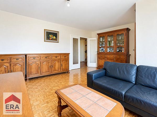 A VENDRE APPARTEMENT TYPE 3 MARSEILLE 13014 LE MERLAN BALCON PARKING PRIVE