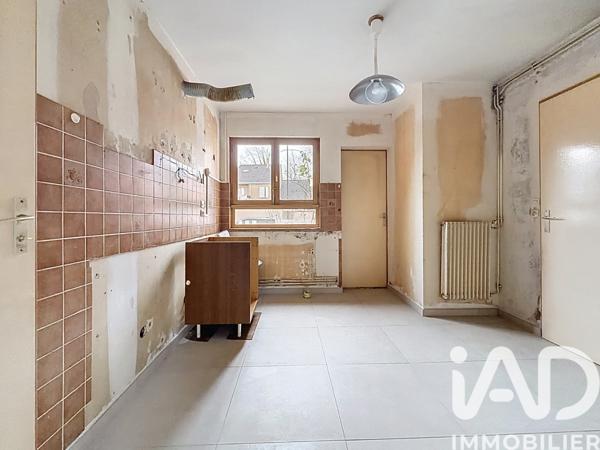 Maison à vendre 4 pièces 99 m² Savigny-le-Temple