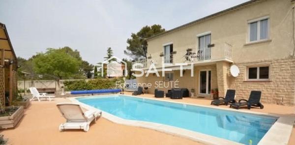 Maison de 240 m2 avec 3 logements, piscine