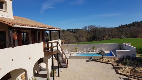 Saint-Ambroix (30500) Grande maison 235 m² ambiance campagne avec vue Cévennes et piscine chauffée