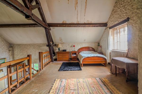 Maison Bona 134 m2, salon cathédrale, jardin, 2h30 de Paris, calme, résidence secondaire