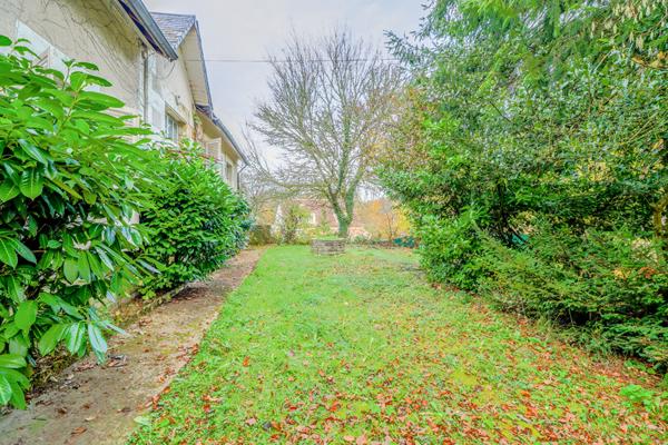 Maison Bona 134 m2, salon cathédrale, jardin, 2h30 de Paris, calme, résidence secondaire