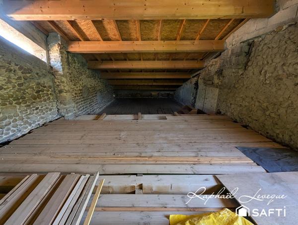 Ensemble immobilier de 2 maisons avec jardins pouvant être découpé