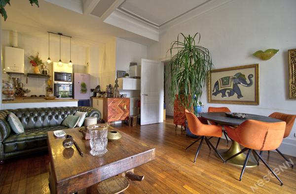 HYPER-CENTRE VILLE D'AGEN : Appartement de charme de 56.69m² avec une chambre et une terrasse de 40m².