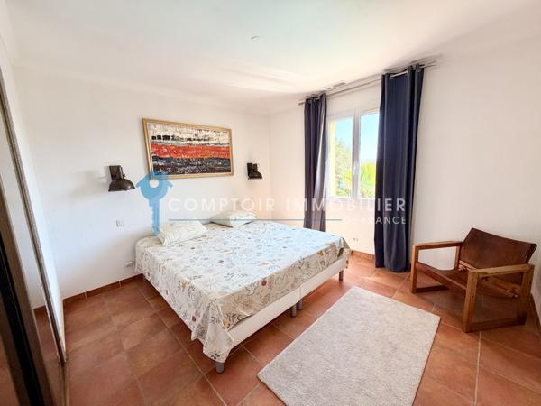 Villa 4 pièce(s) 3 chambre(s) 120 m²