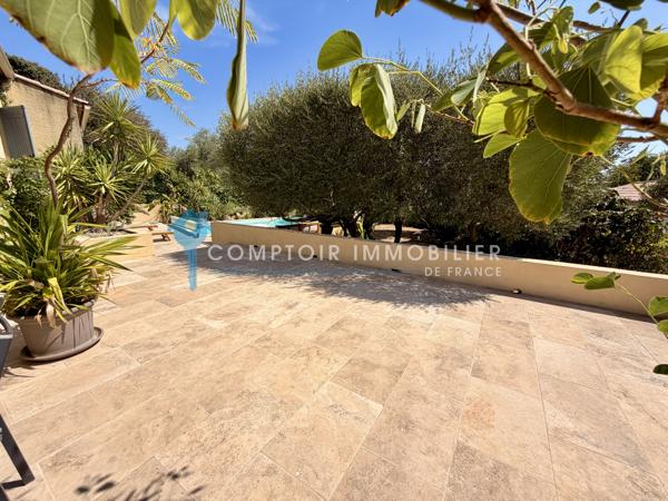 Villa 4 pièce(s) 3 chambre(s) 120 m²