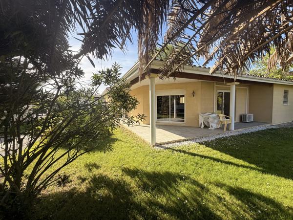 SAUBION — Villa plain-pied · 104 m² · 700 m² de terrain