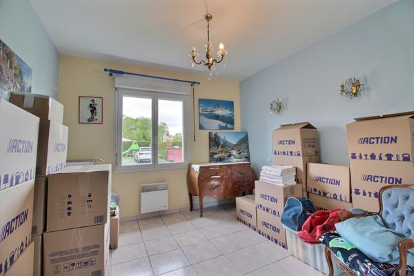 SAUBION — Villa plain-pied · 104 m² · 700 m² de terrain