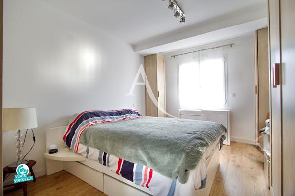RARE - MONTPELLIER ESTANOVE - DUPLEX T4 CLIMATISÉ - 91 M2 UTILES (77,94 M2 CARREZ) - 2 CHAMBRES - JARDINET - VERANDA- GARAGE - 1 PLACE DE STATIONNEMENT