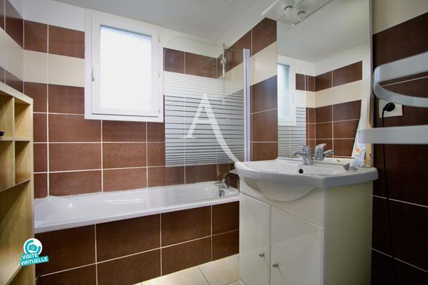 RARE - MONTPELLIER ESTANOVE - DUPLEX T4 CLIMATISÉ - 91 M2 UTILES (77,94 M2 CARREZ) - 2 CHAMBRES - JARDINET - VERANDA- GARAGE - 1 PLACE DE STATIONNEMENT